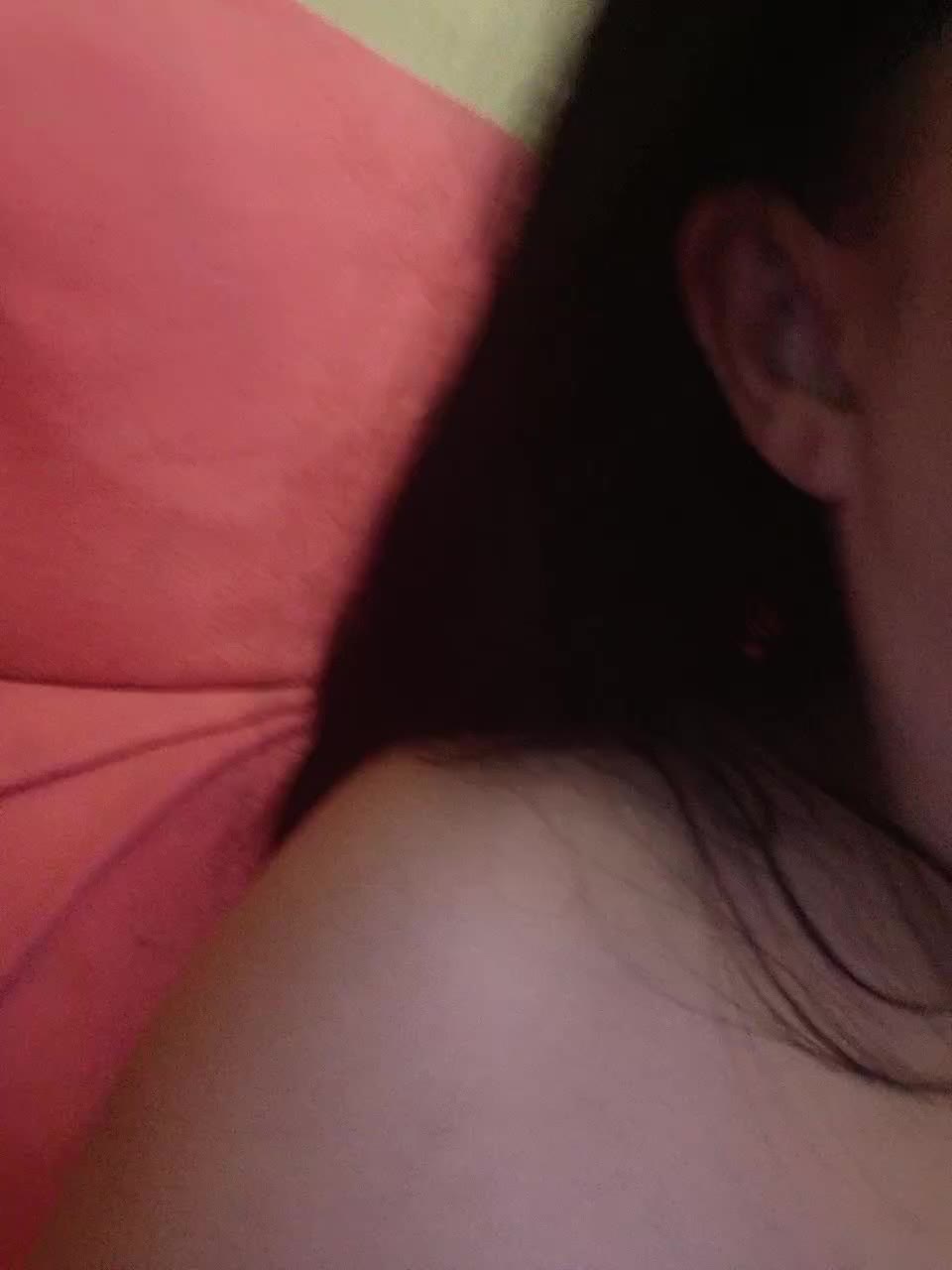 View or download file kissmabont on 2024-10-15 from bongacams