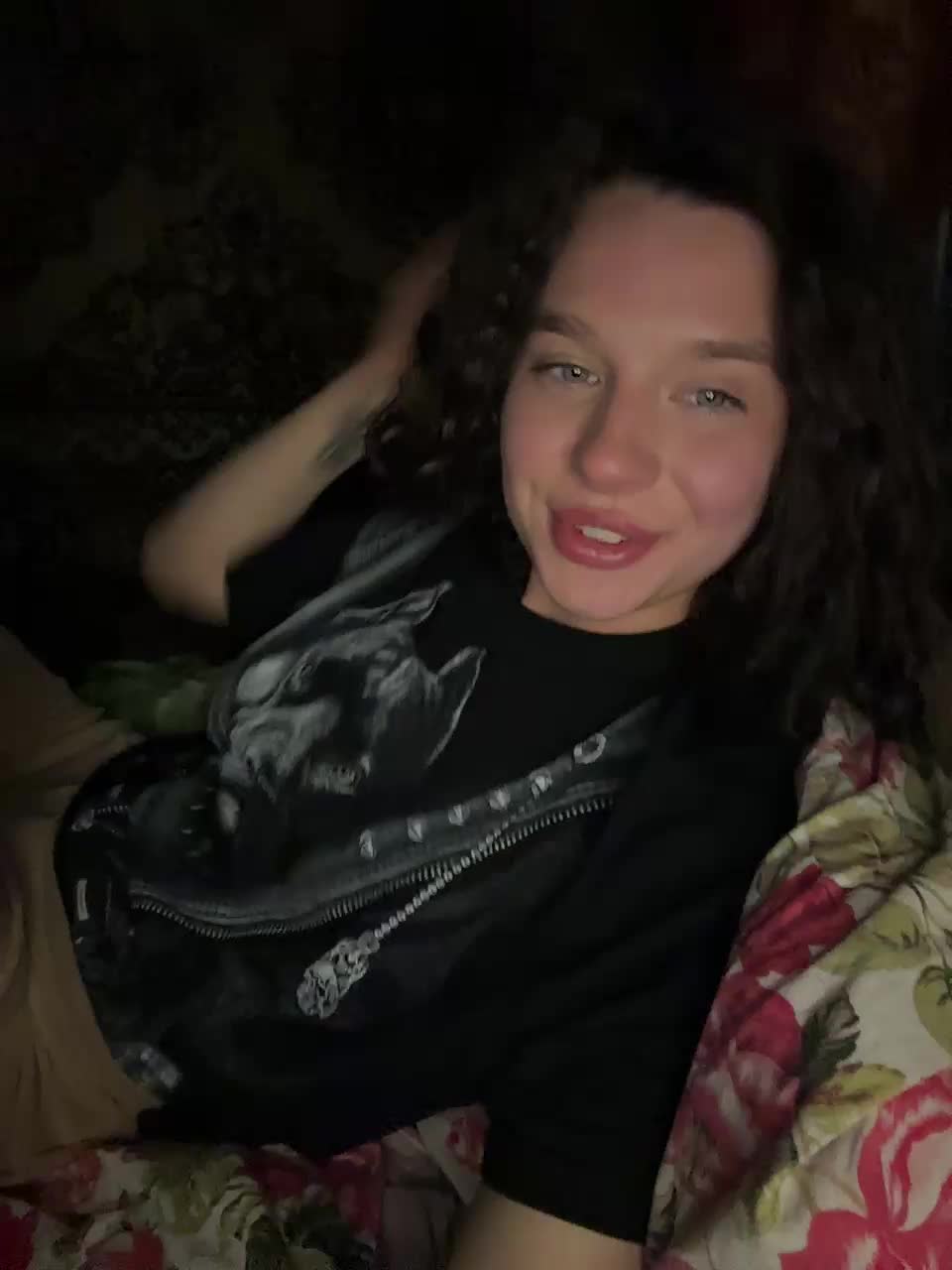 View or download file mossipolli on 2024-10-15 from bongacams