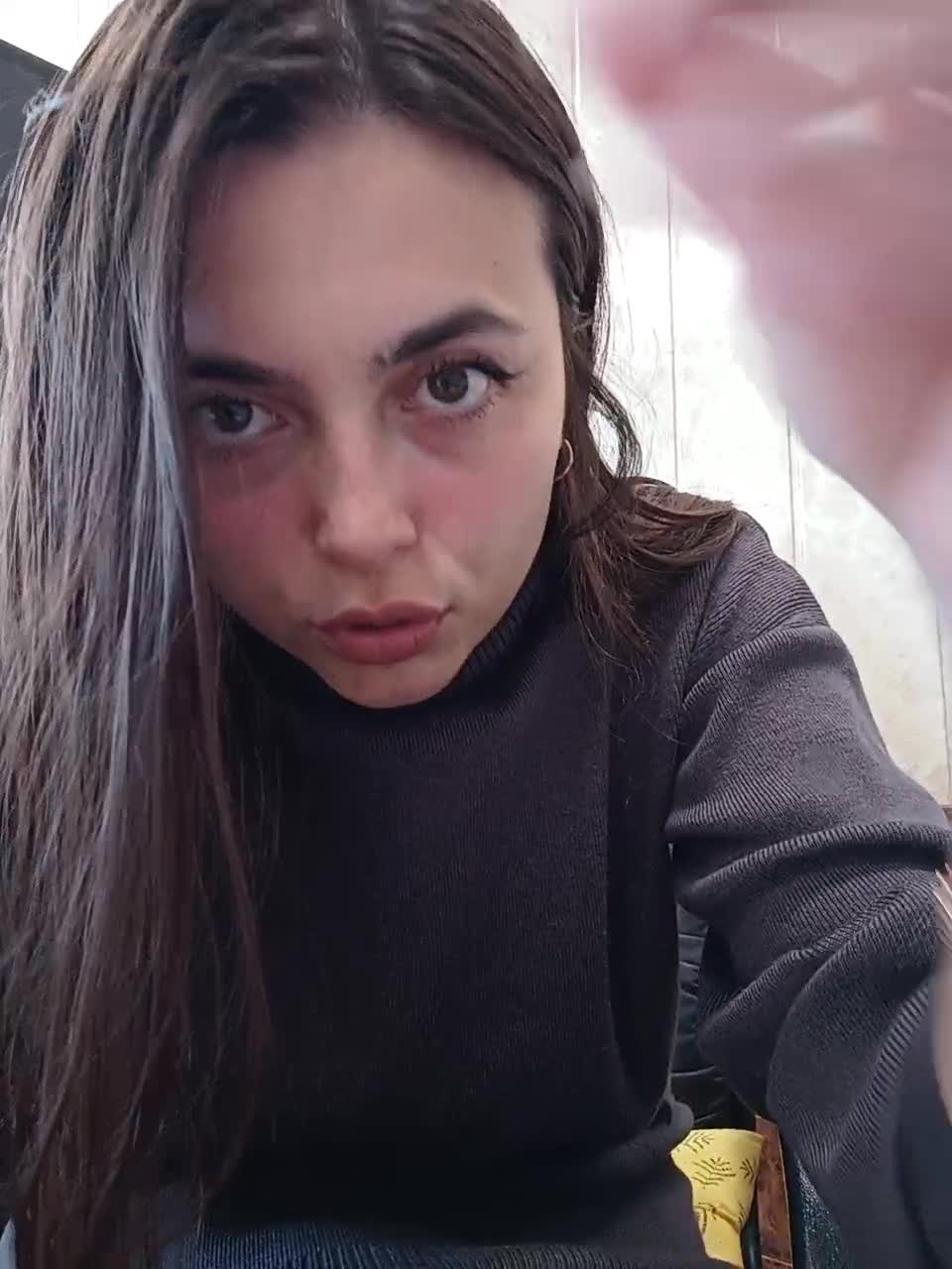 View or download file nikkysecrets on 2024-10-15 from bongacams