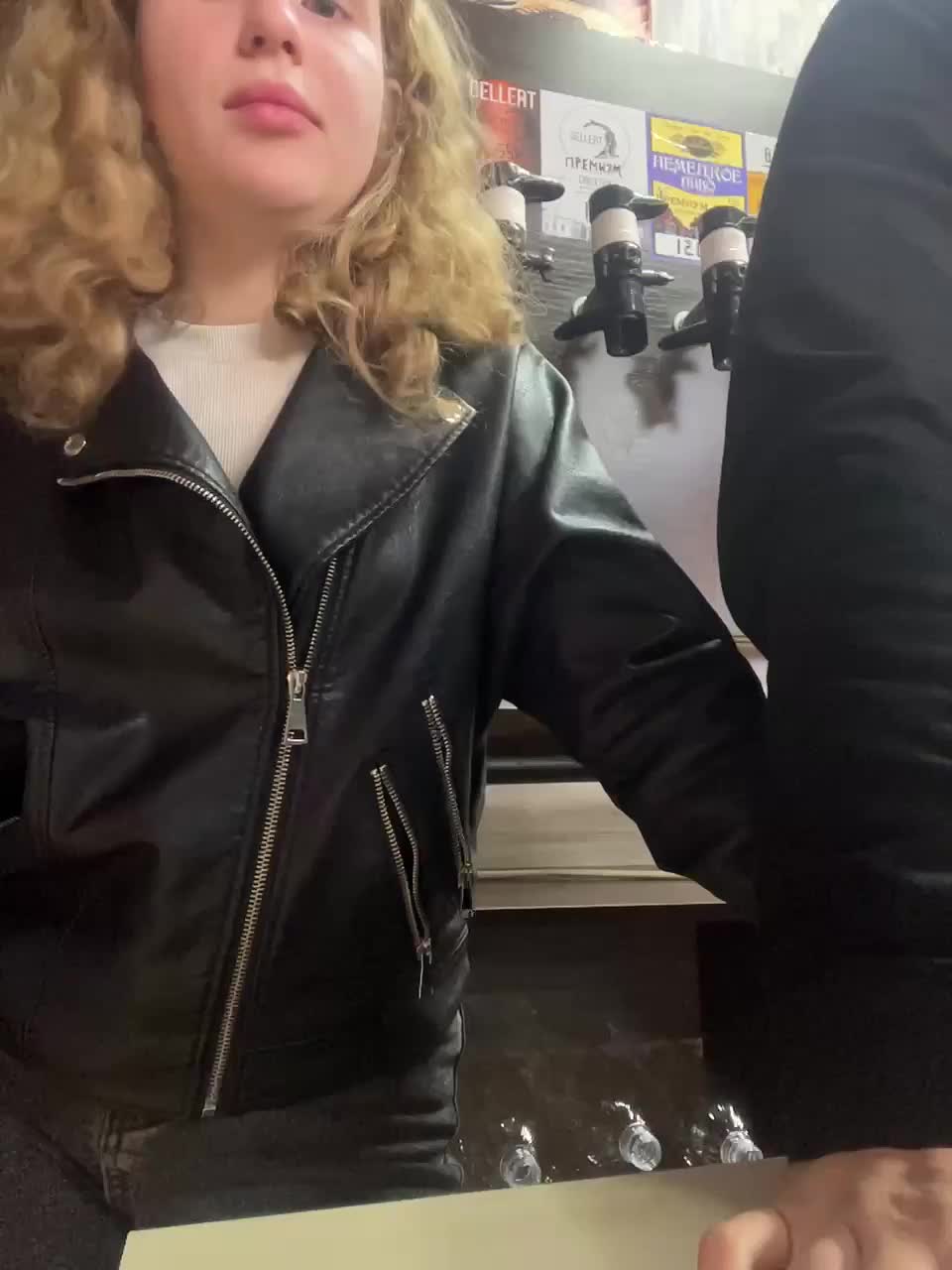 View or download file viktoriaastr on 2024-10-15 from bongacams