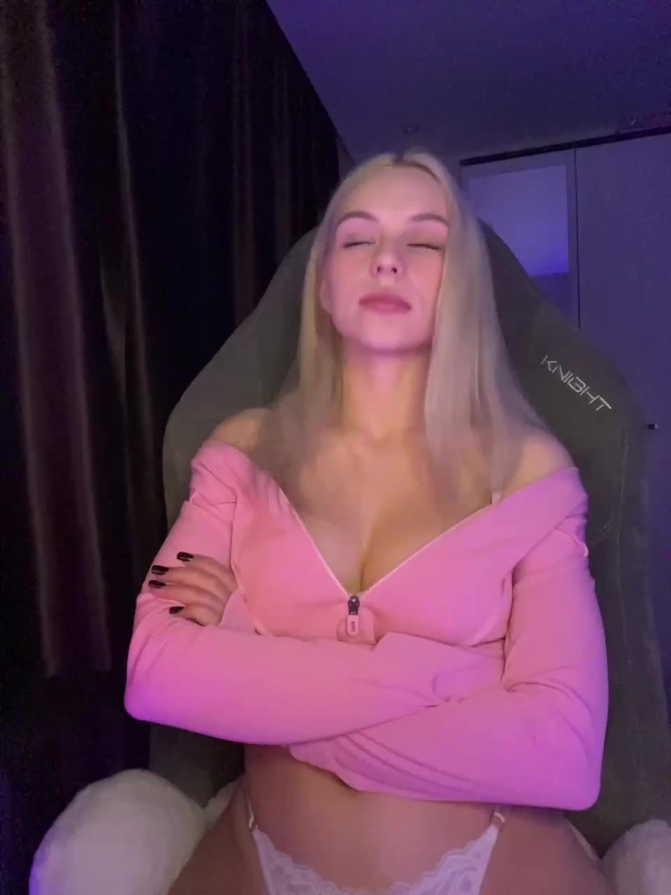 View or download file e709e223 on 2024-10-16 from bongacams