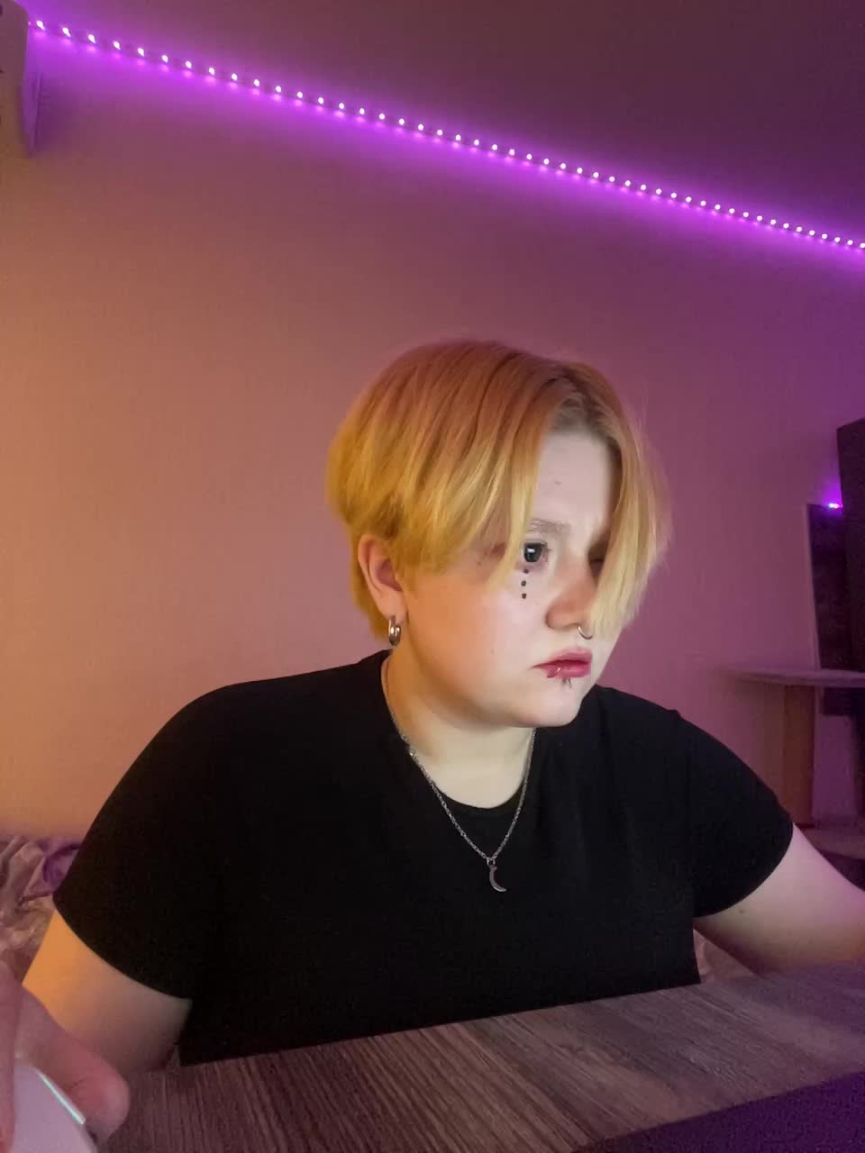 View or download file helluva on 2024-10-16 from bongacams