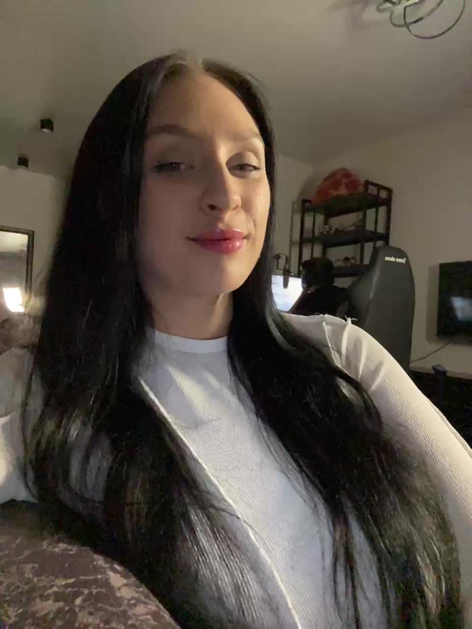 View or download file partynextnext on 2024-10-16 from bongacams