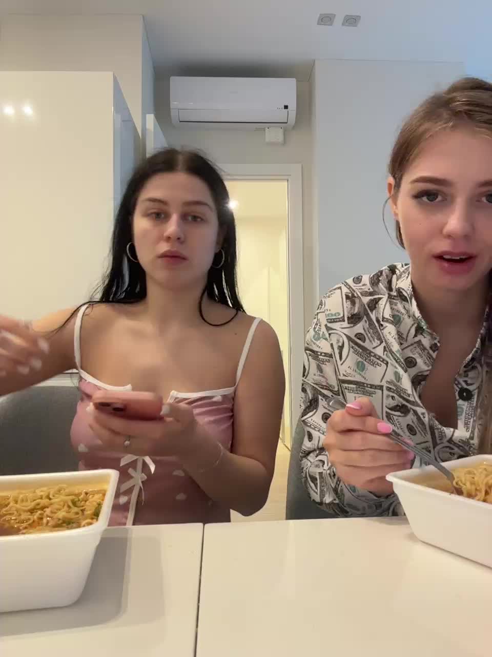 View or download file vibromashulkadashulka on 2024-10-16 from bongacams