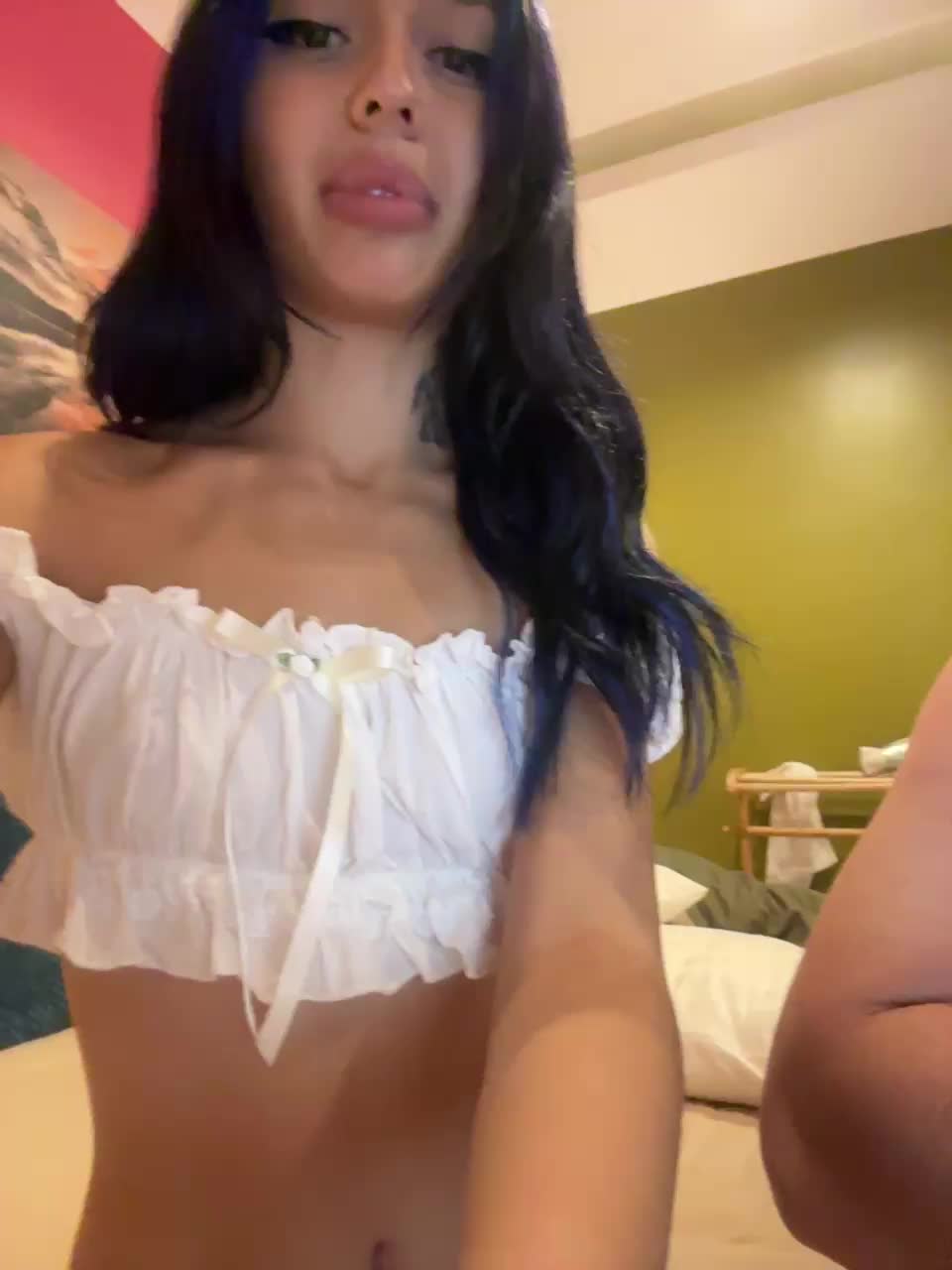 View or download file zebra1818 on 2024-10-16 from bongacams