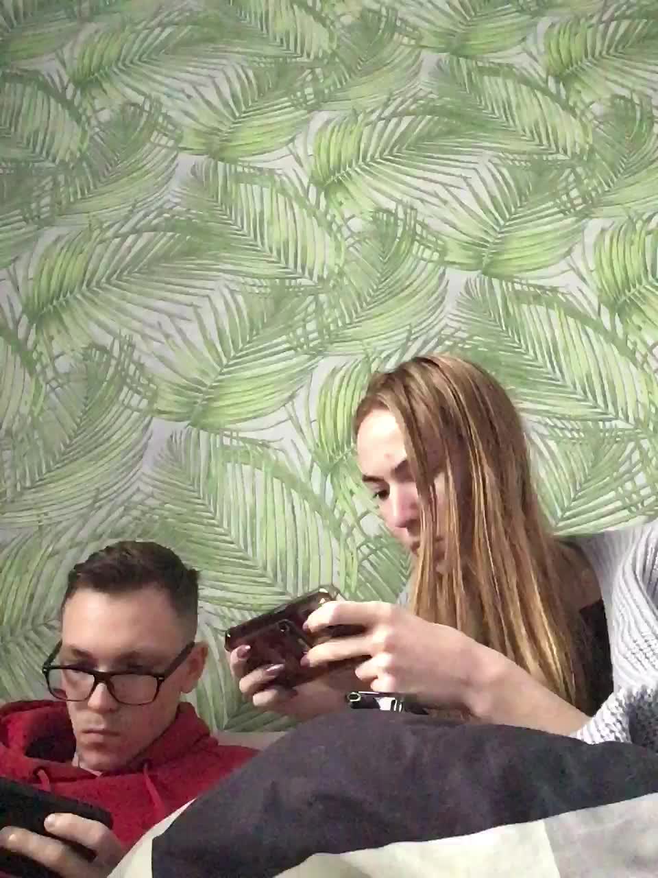 View or download file alxandnstya on 2024-10-17 from bongacams