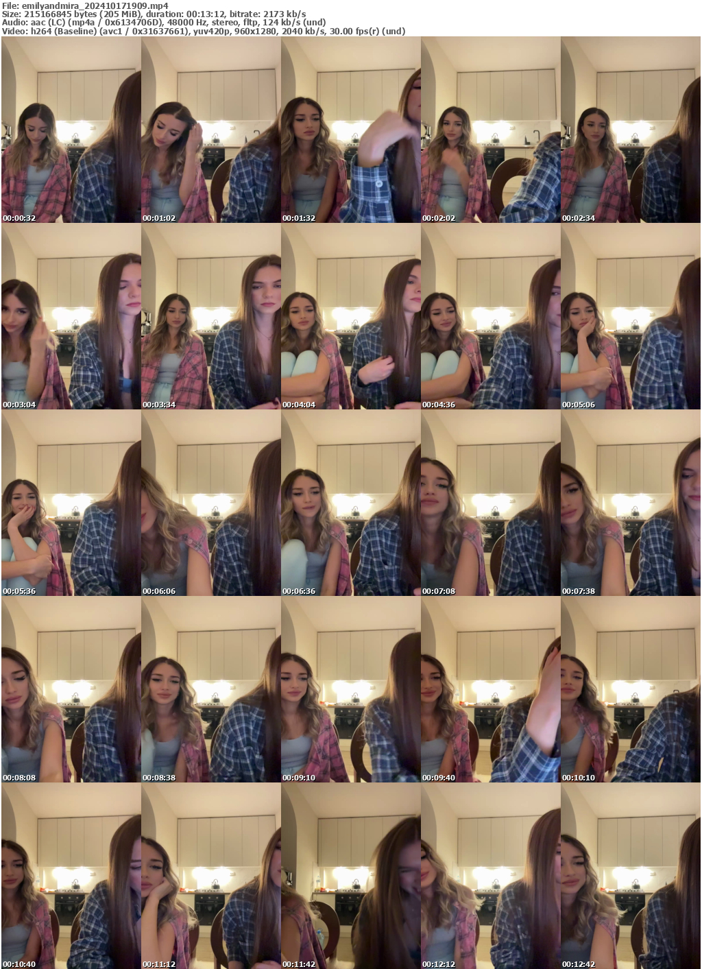 Preview thumb from emilyandmira on 2024-10-17 @ bongacams