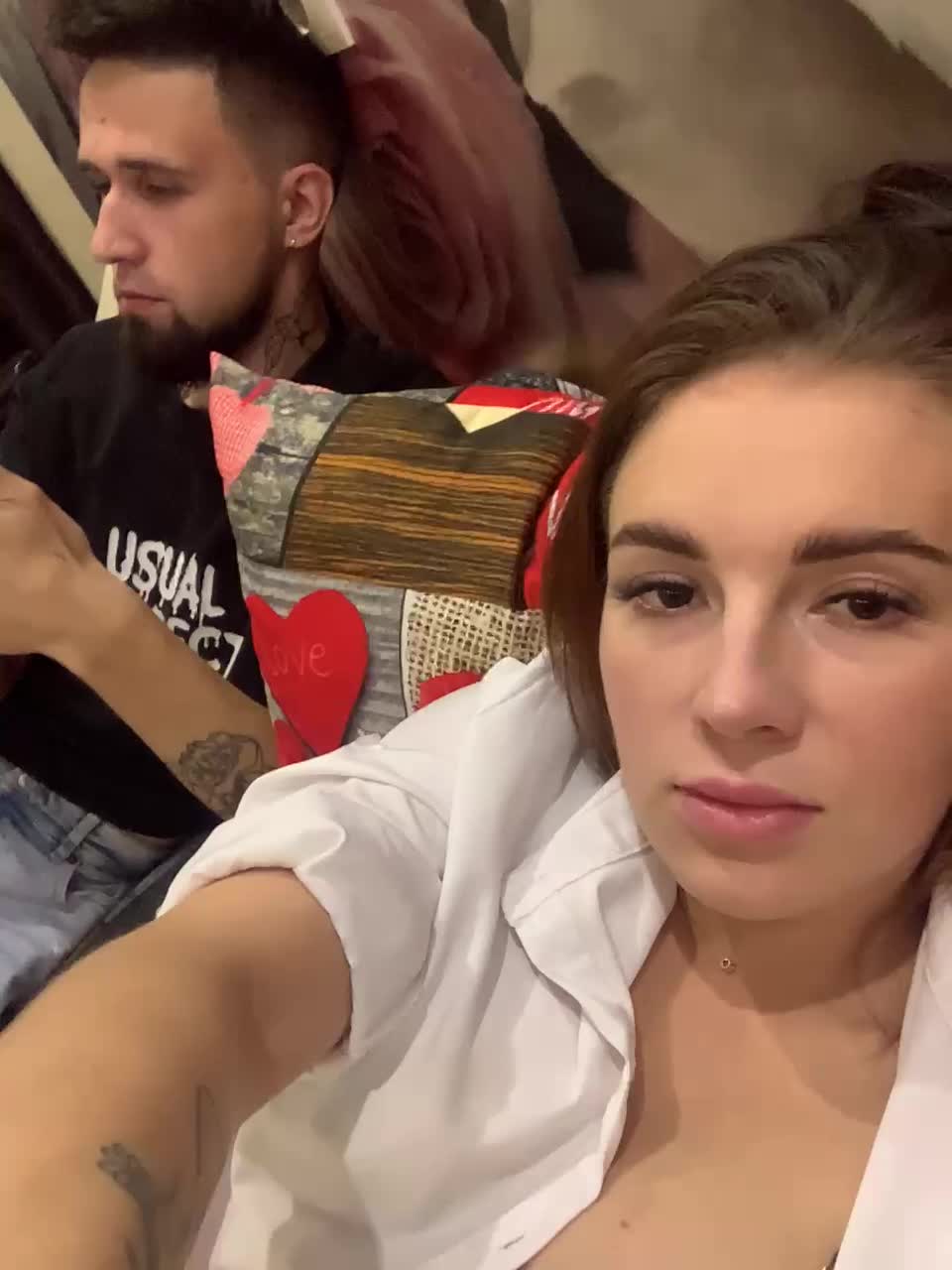 View or download file kaliss1599 on 2024-10-17 from bongacams