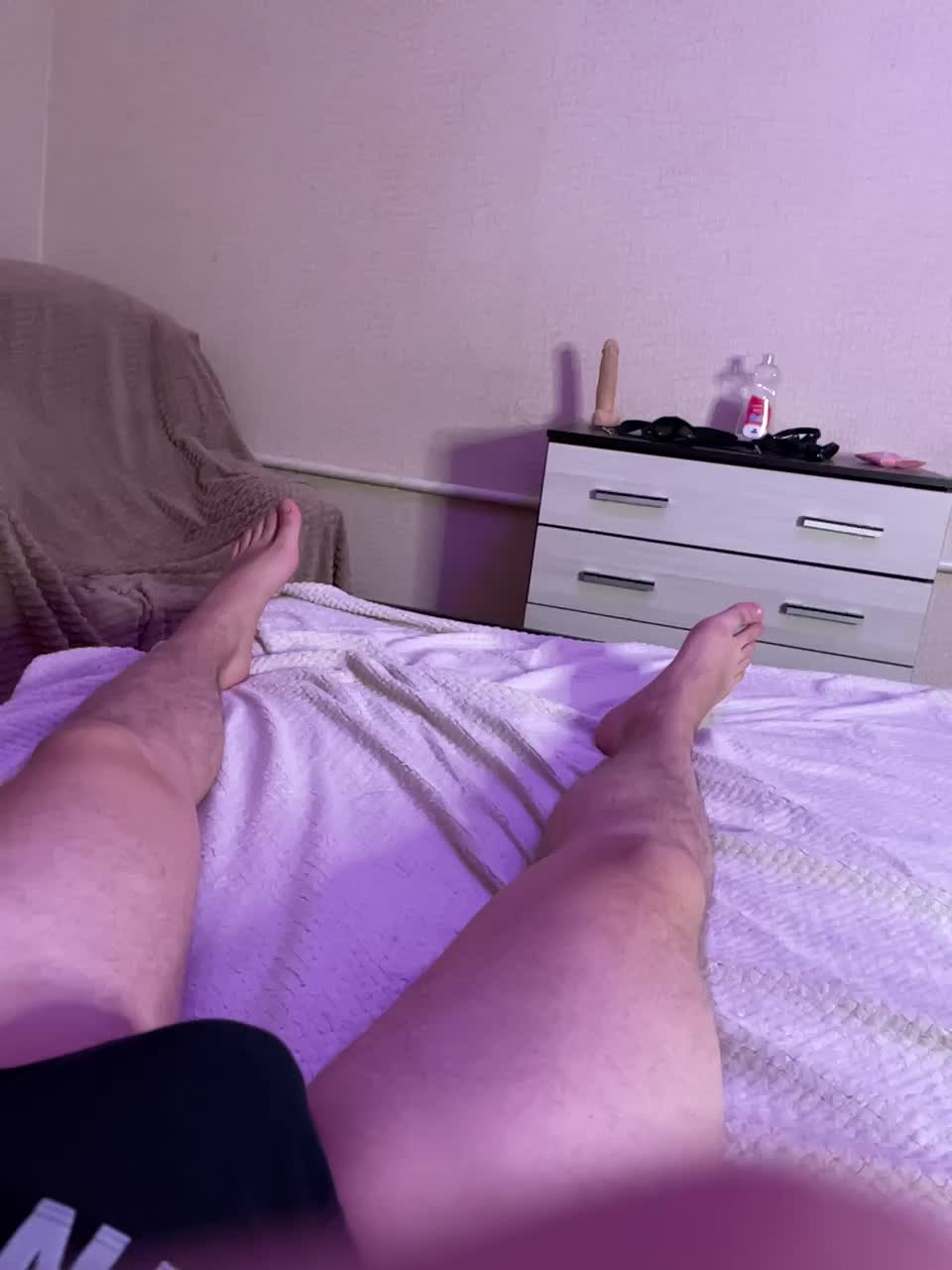 View or download file klensrus on 2024-10-17 from bongacams