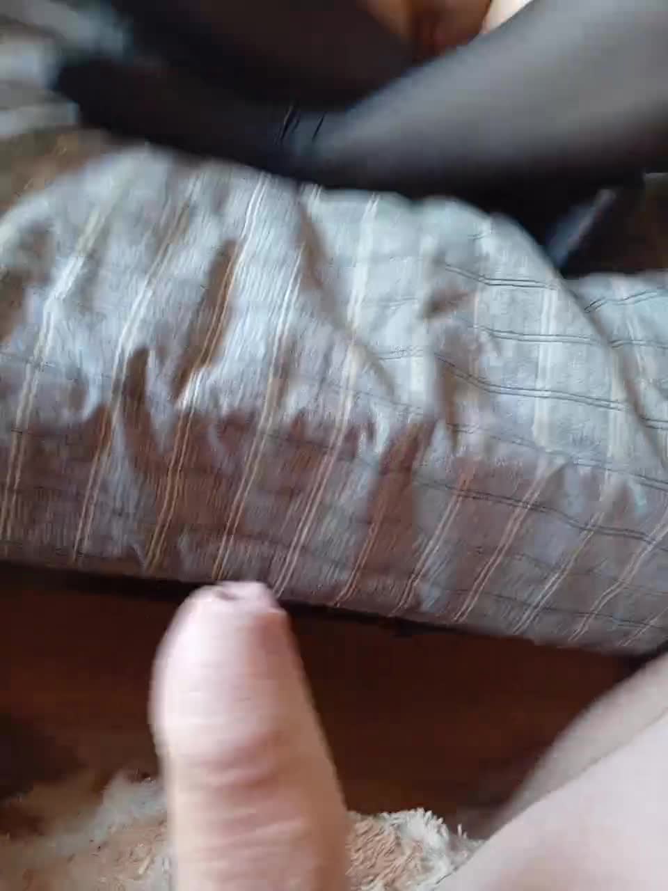 View or download file markandhella on 2024-10-17 from bongacams