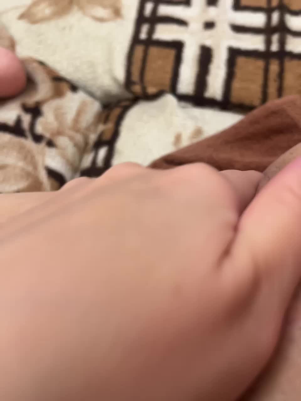 View or download file panamera90 on 2024-10-17 from bongacams