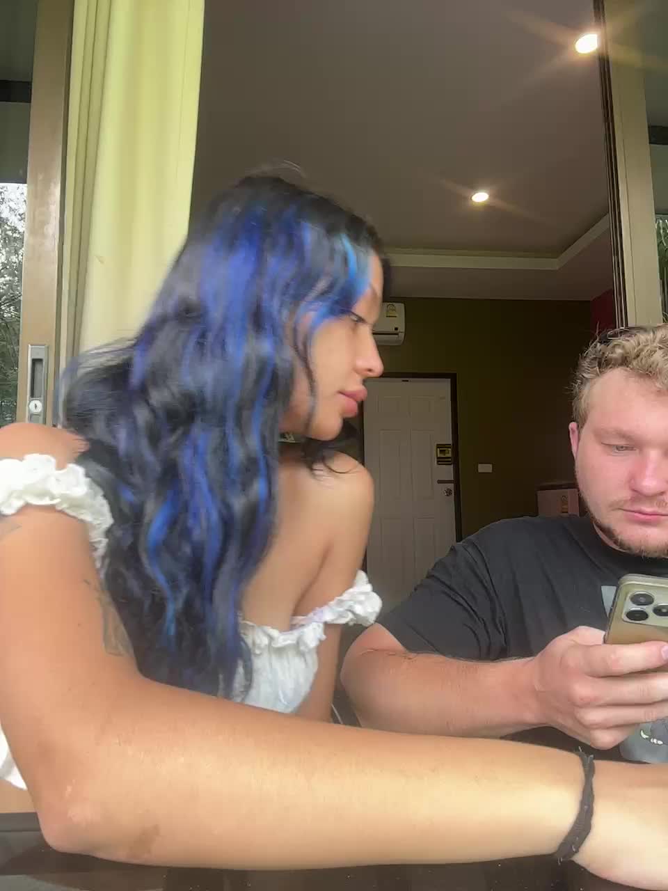 View or download file zebra1818 on 2024-10-17 from bongacams