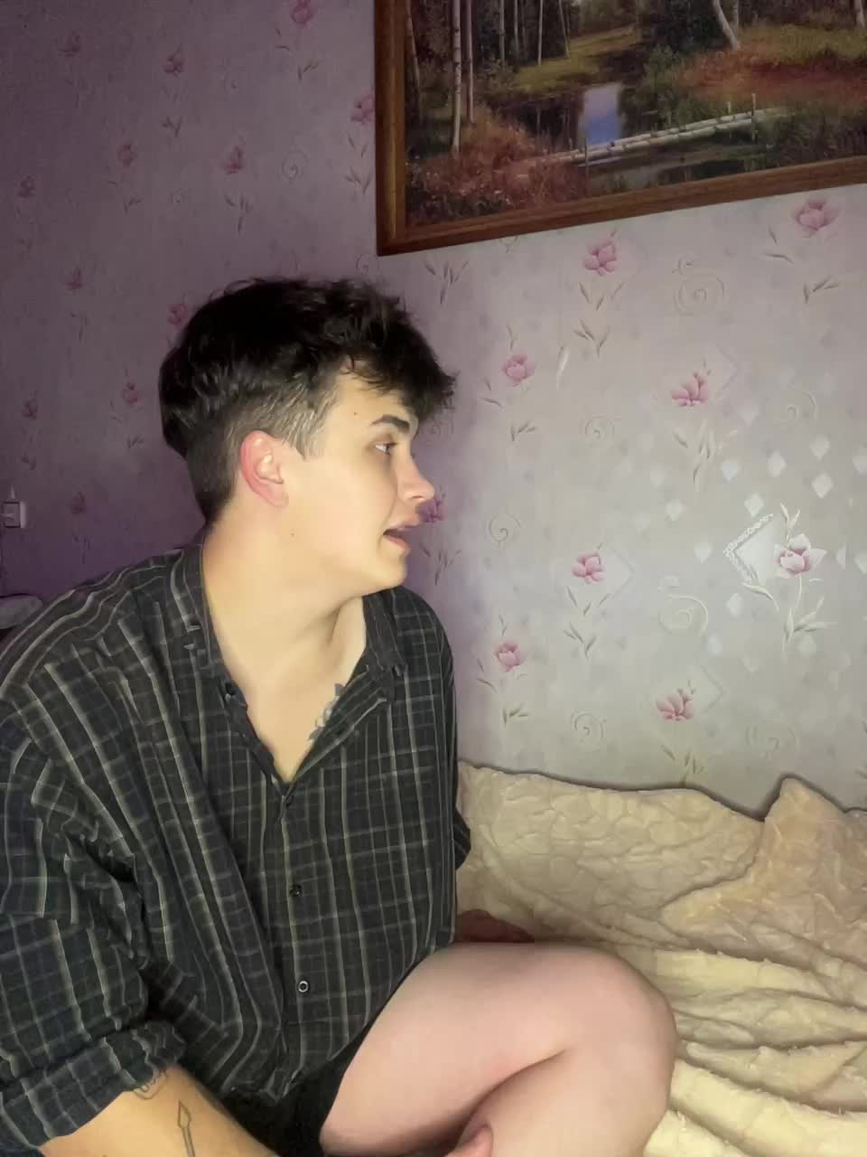 View or download file alyavass1 on 2024-10-18 from bongacams