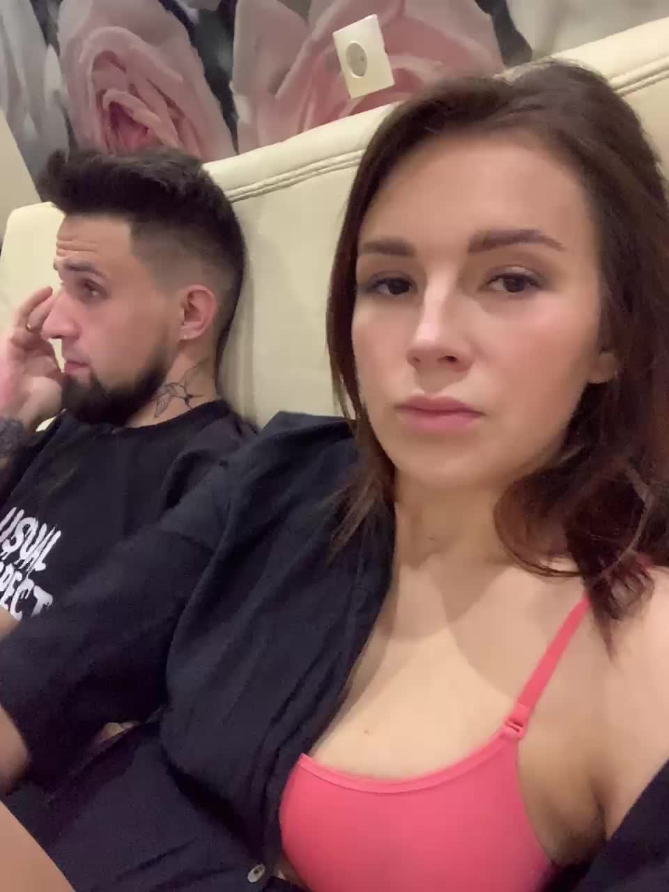 View or download file kaliss1599 on 2024-10-18 from bongacams