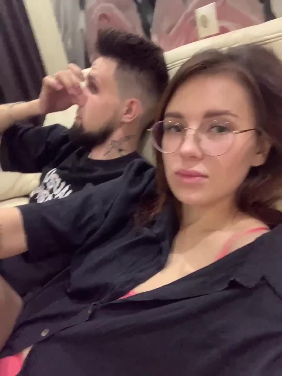 View or download file kaliss1599 on 2024-10-18 from bongacams