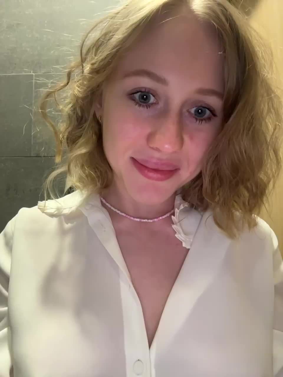 View or download file likachkaa on 2024-10-18 from bongacams