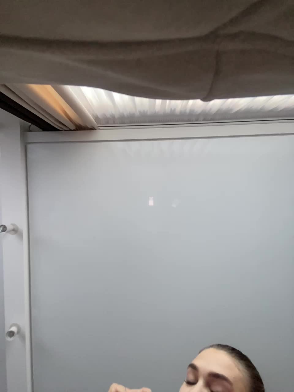 View or download file loli_fox4423 on 2024-10-18 from bongacams