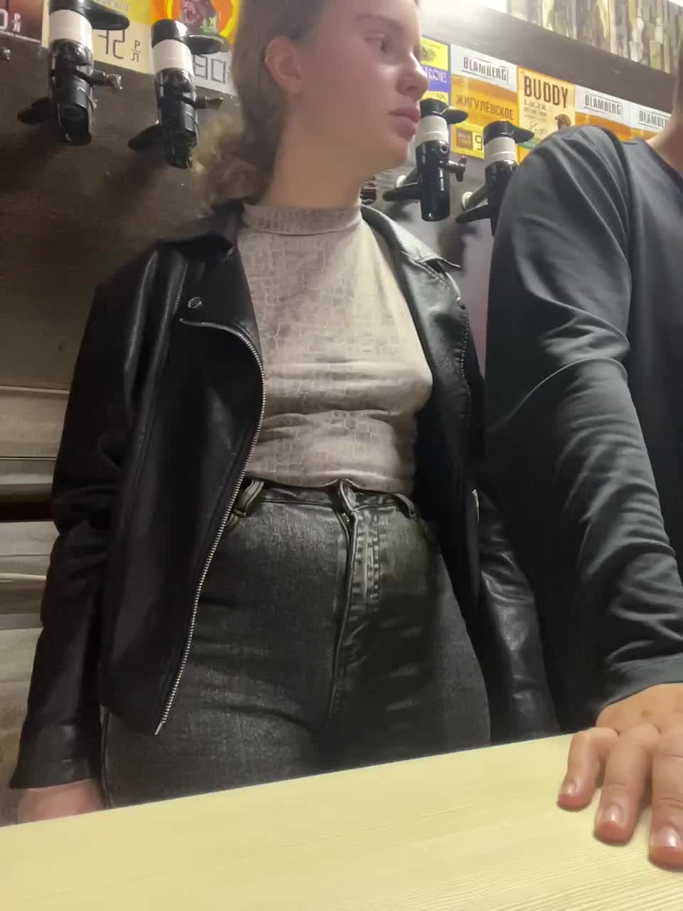 View or download file viktoriaastr on 2024-10-18 from bongacams