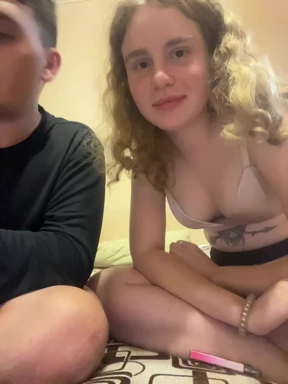 View or download file viktoriaastr on 2024-10-18 from bongacams