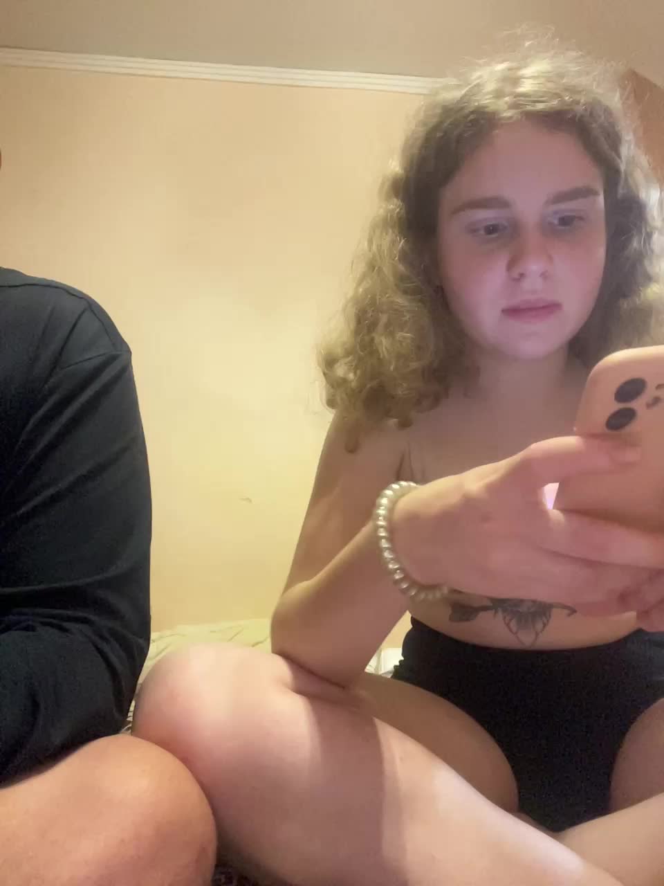 View or download file viktoriaastr on 2024-10-18 from bongacams