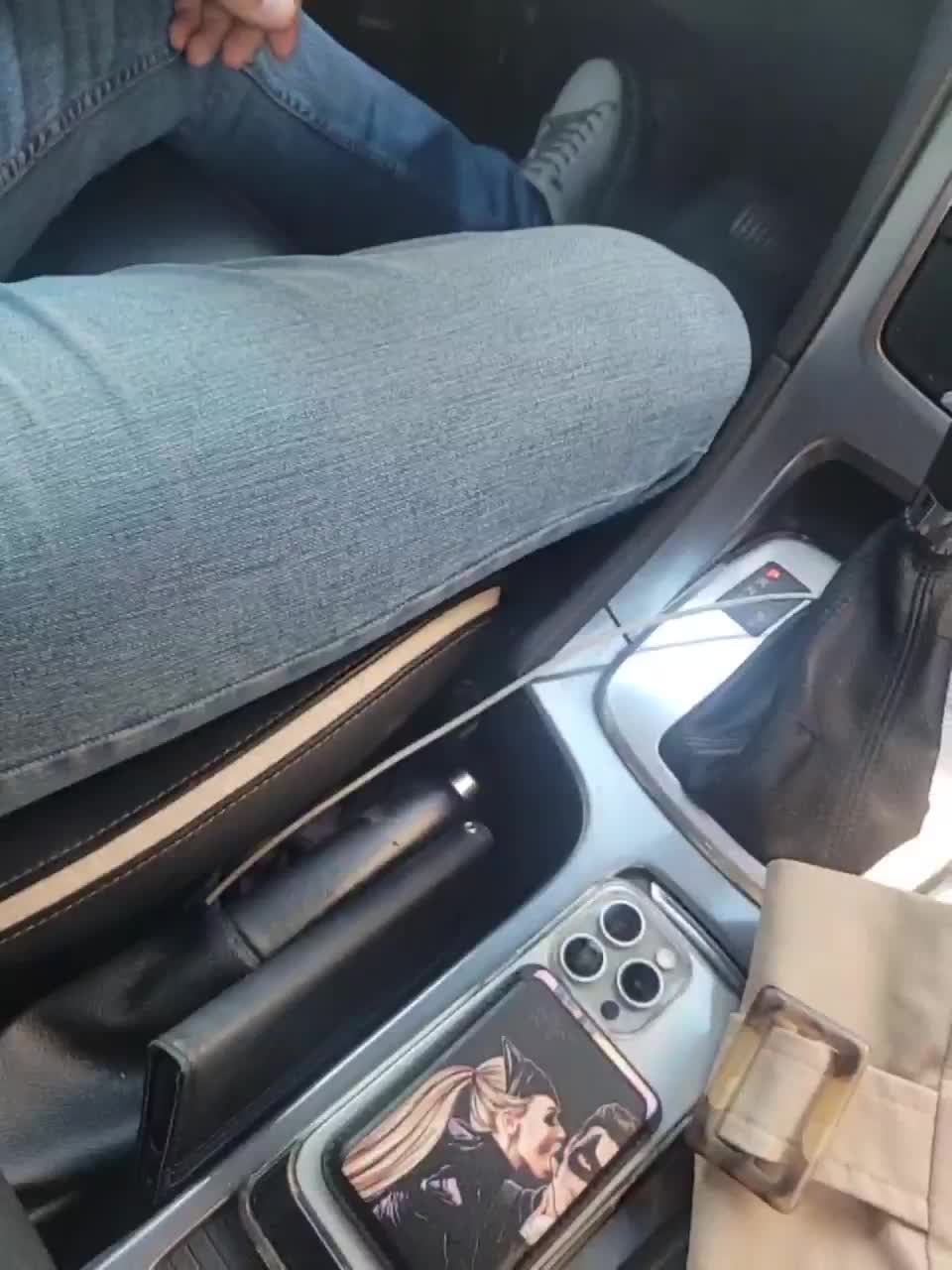 View or download file 8alexandra8 on 2024-10-19 from bongacams