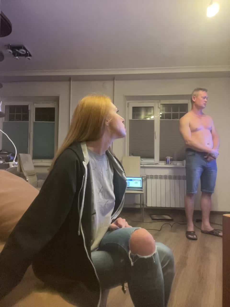 View or download file annamaks12 on 2024-10-19 from bongacams