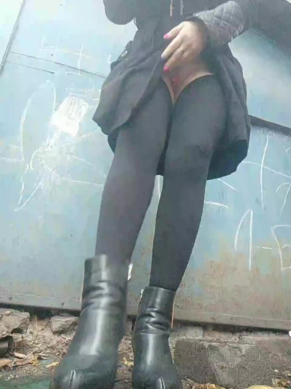 View or download file businka_25 on 2024-10-19 from bongacams