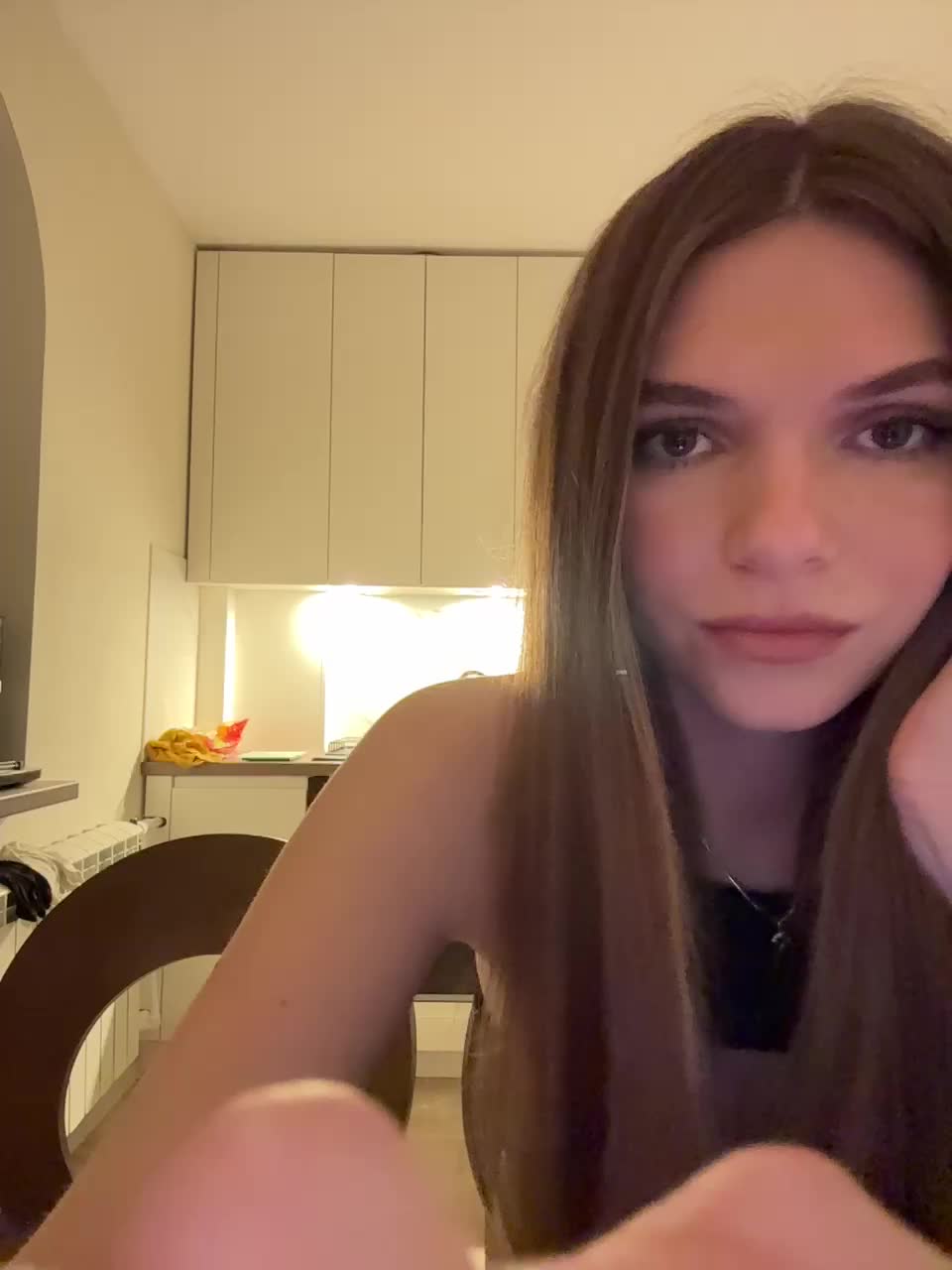 View or download file emilyandmira on 2024-10-19 from bongacams