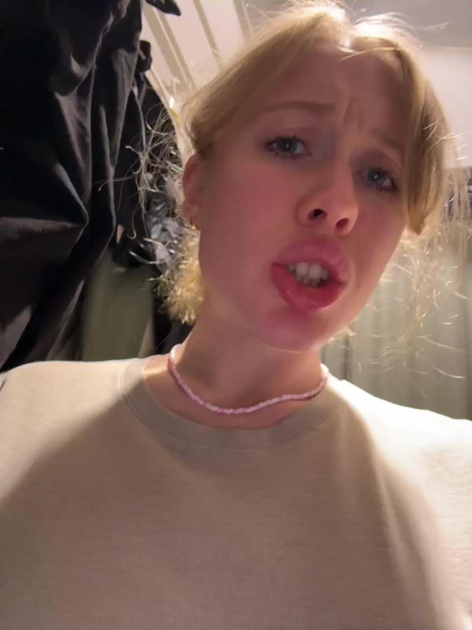 View or download file likachkaa on 2024-10-19 from bongacams