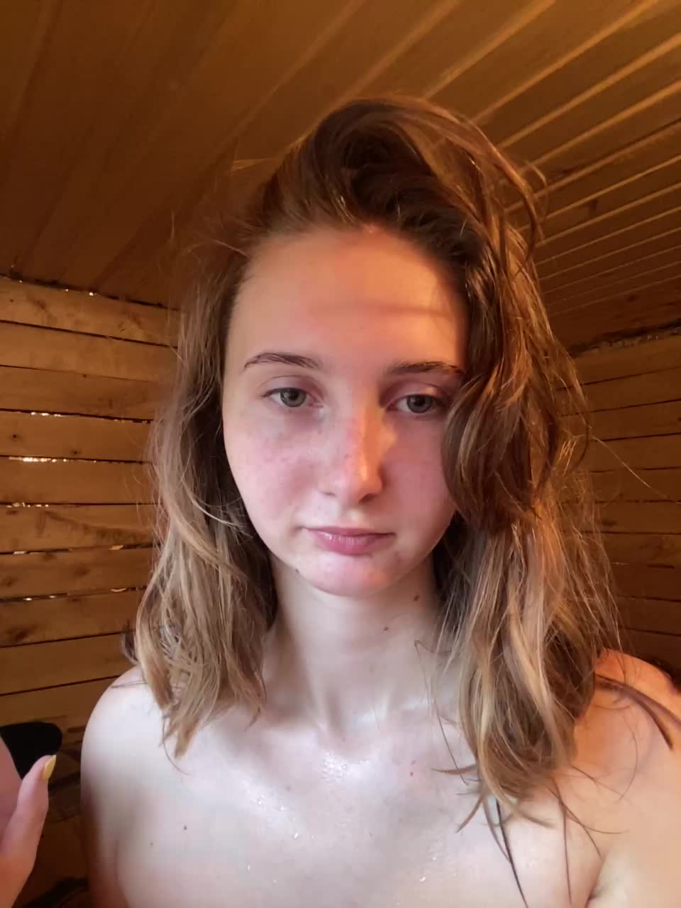 View or download file peachgirl on 2024-10-19 from bongacams