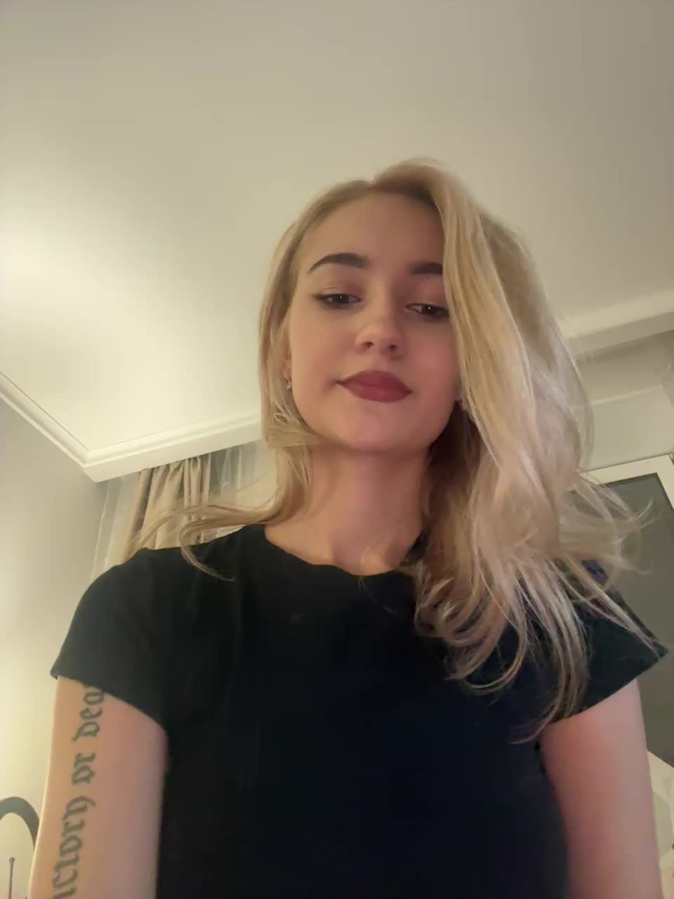 View or download file _lana_chester_ on 2024-10-20 from bongacams