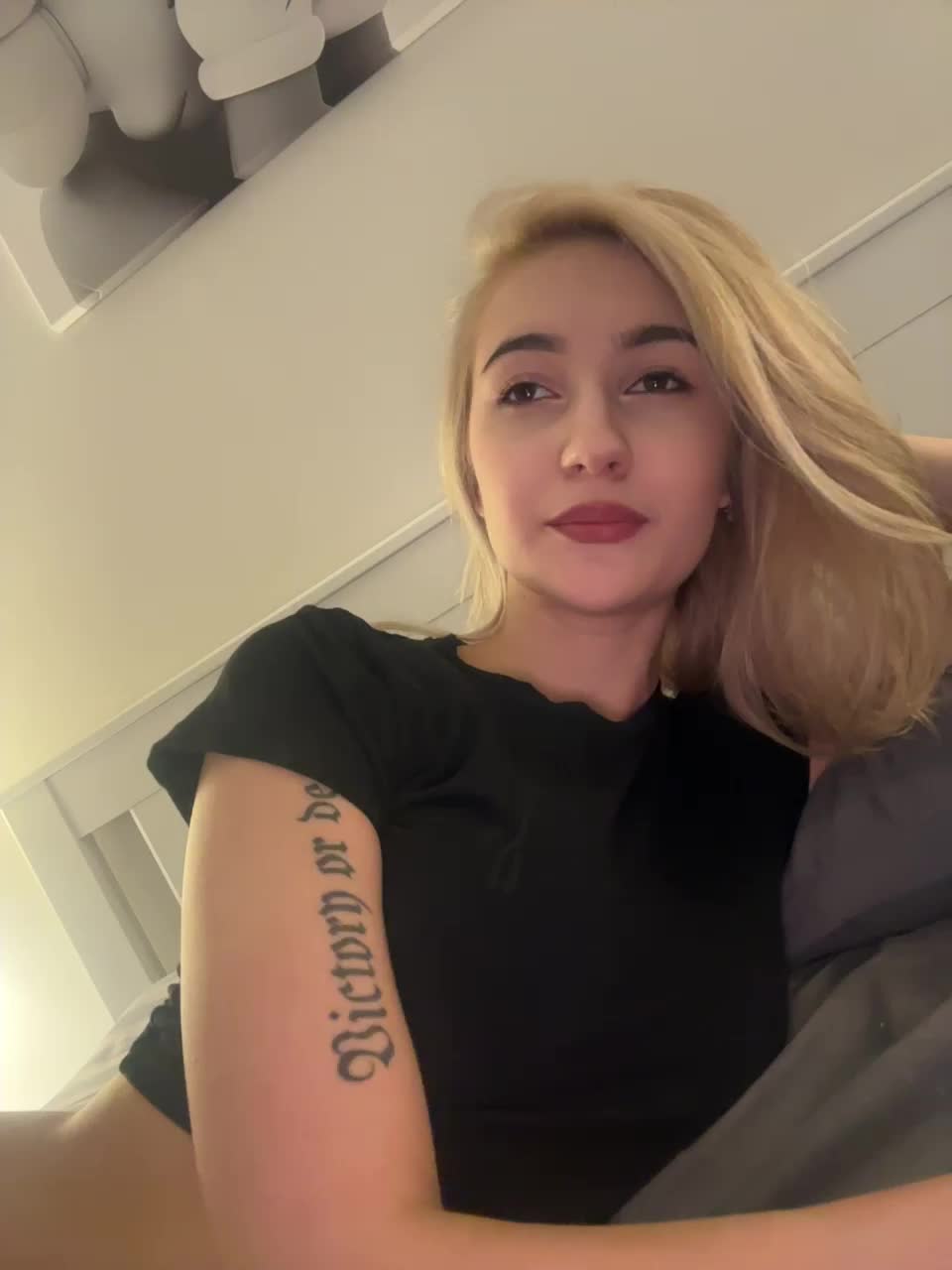 View or download file _lana_chester_ on 2024-10-20 from bongacams