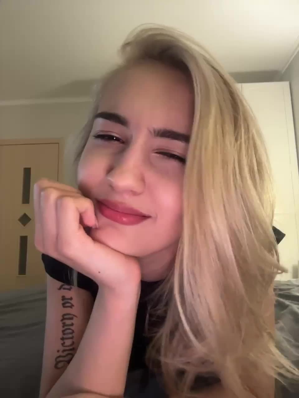 View or download file _lana_chester_ on 2024-10-20 from bongacams