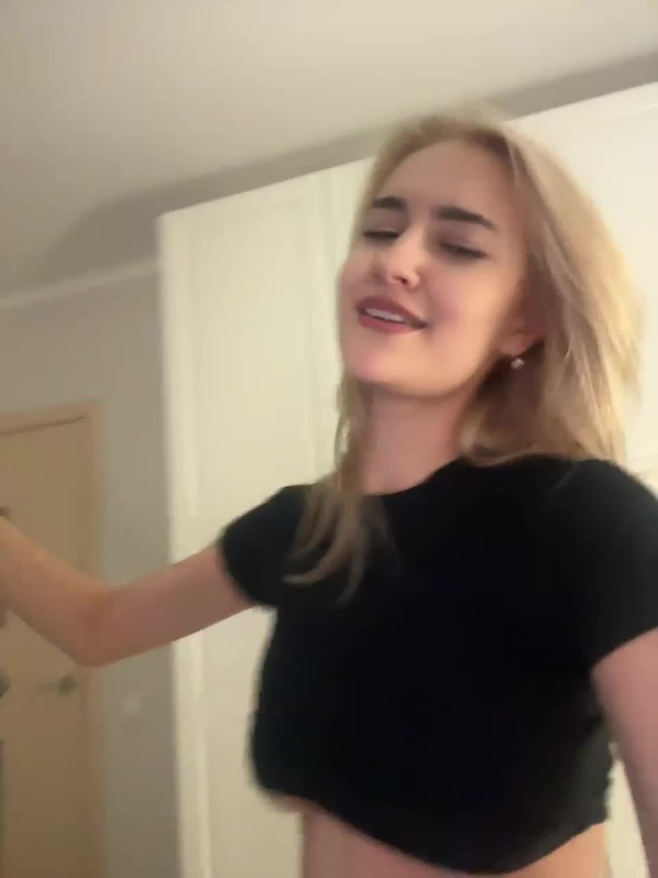 View or download file _lana_chester_ on 2024-10-20 from bongacams