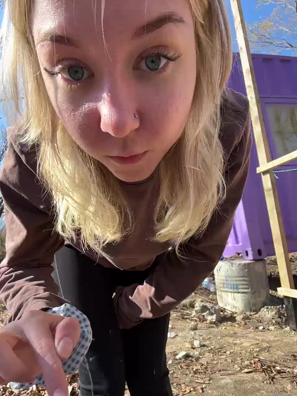 View or download file alikastro on 2024-10-20 from bongacams