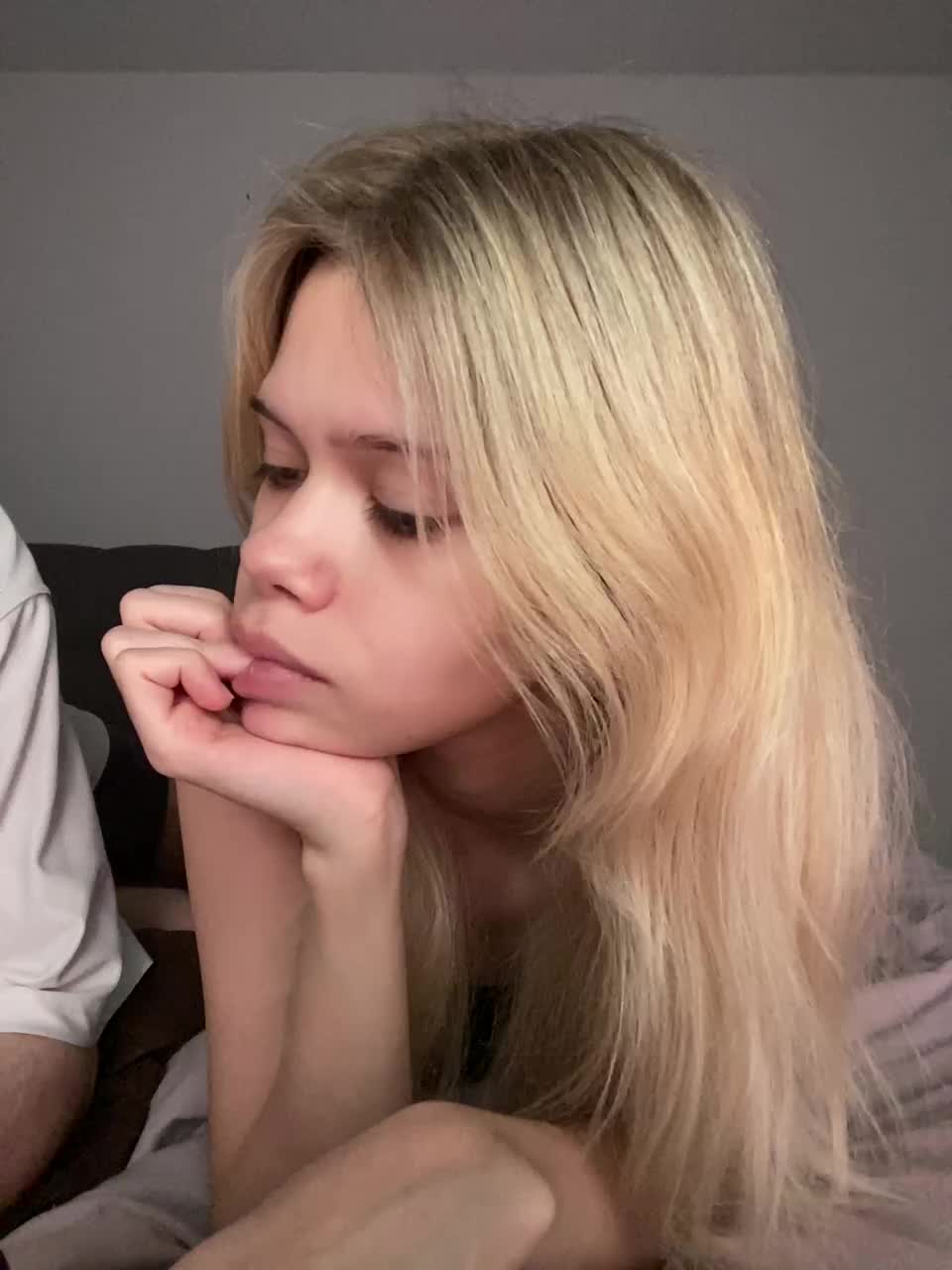 View or download file chansetolove on 2024-10-20 from bongacams