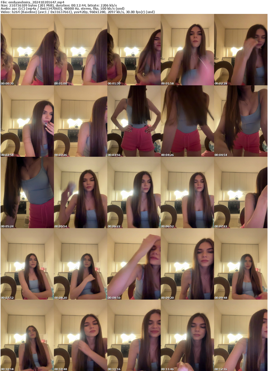 Preview thumb from emilyandmira on 2024-10-20 @ bongacams