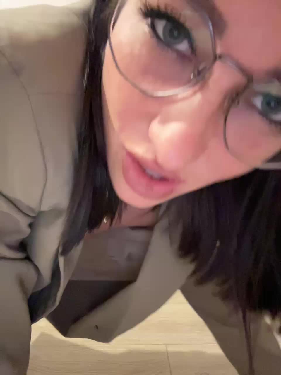 View or download file kisa_gav on 2024-10-20 from bongacams