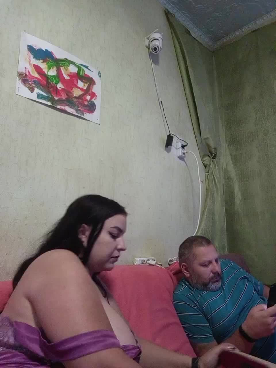 View or download file kissmabont on 2024-10-20 from bongacams