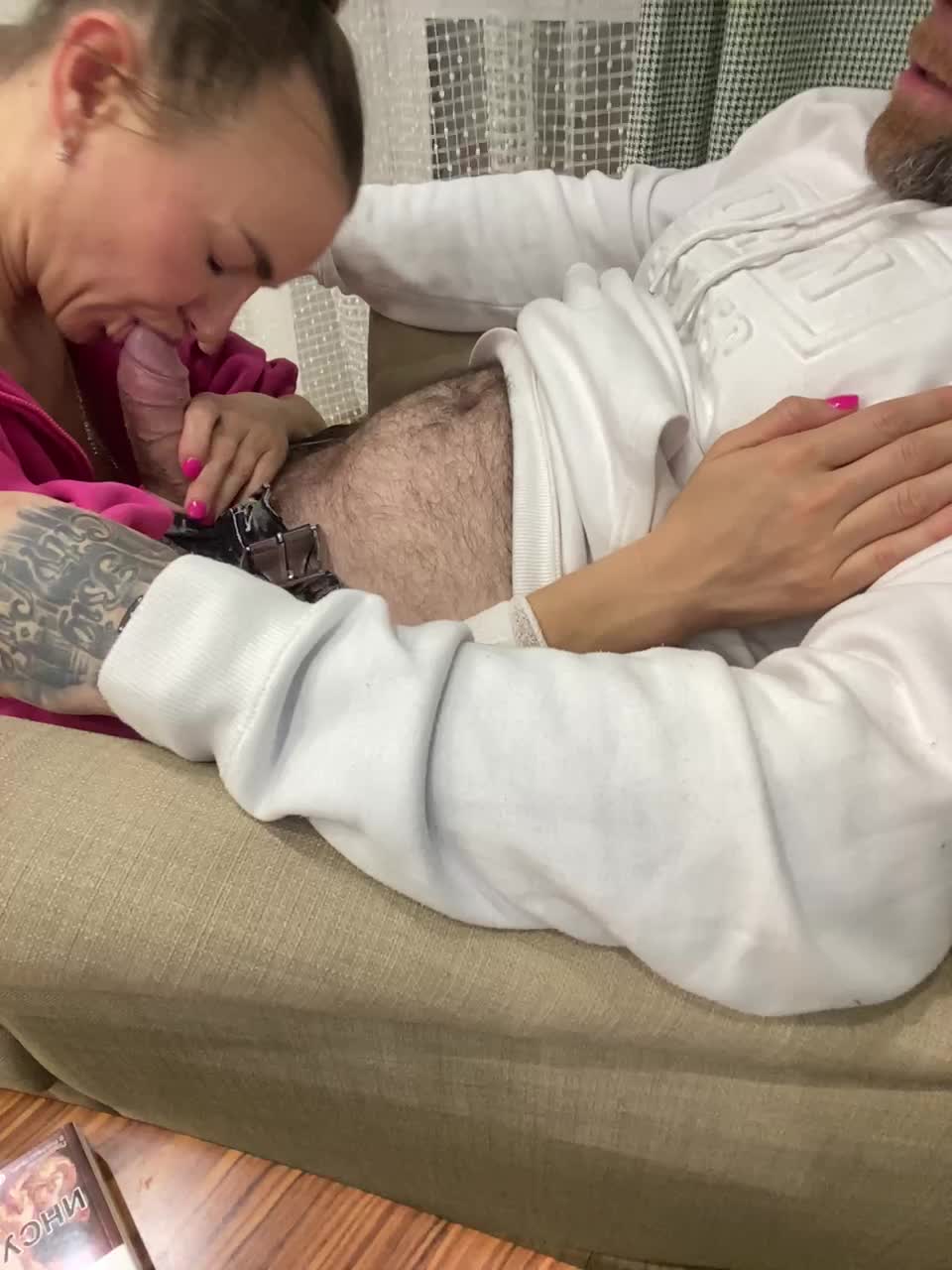 View or download file yugovi on 2024-10-20 from bongacams