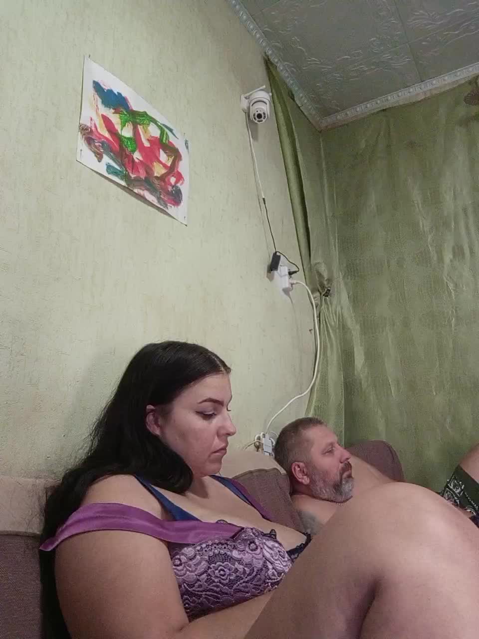 View or download file kissmabont on 2024-10-21 from bongacams