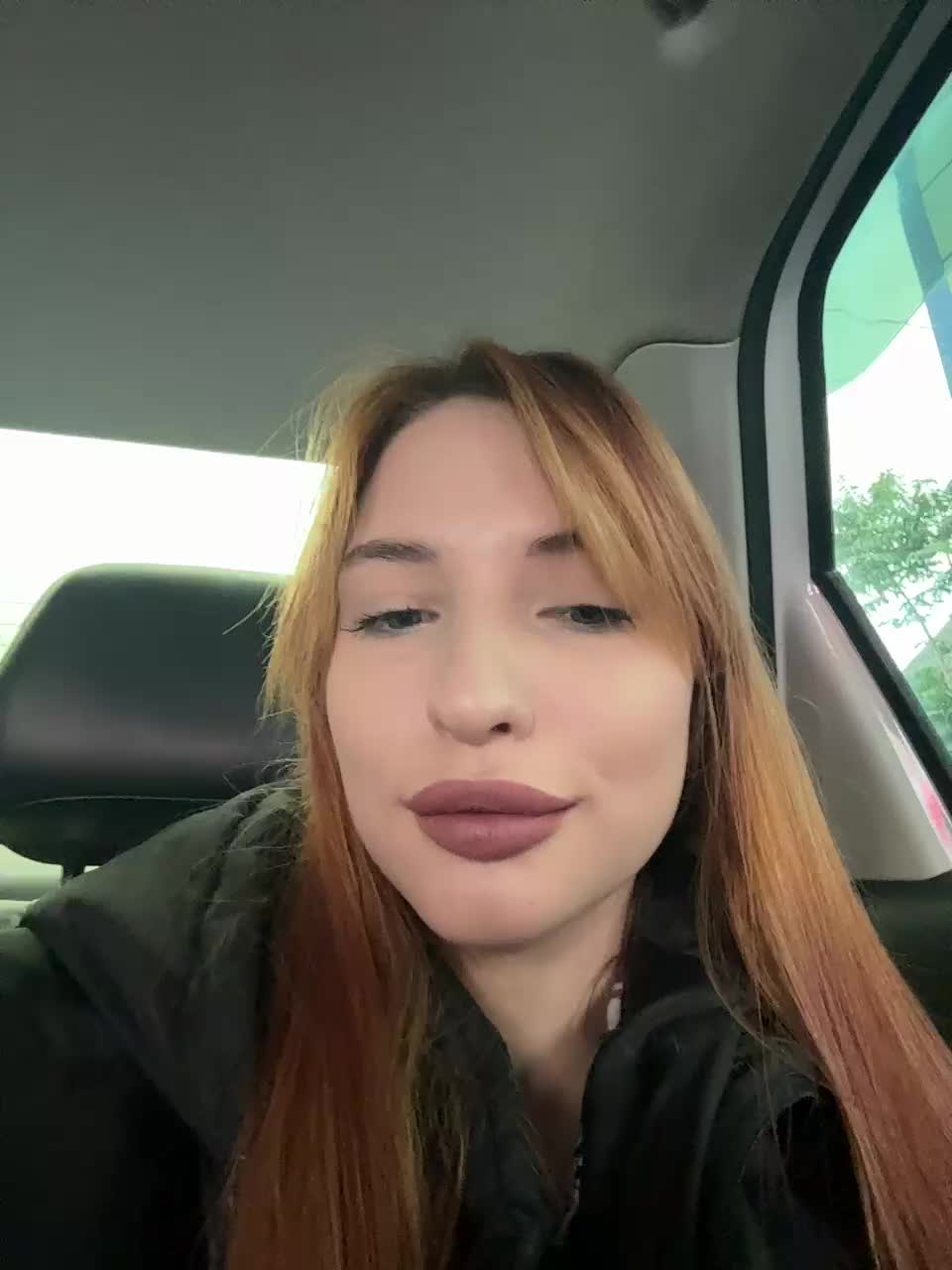 View or download file christi_candy on 2024-10-22 from bongacams