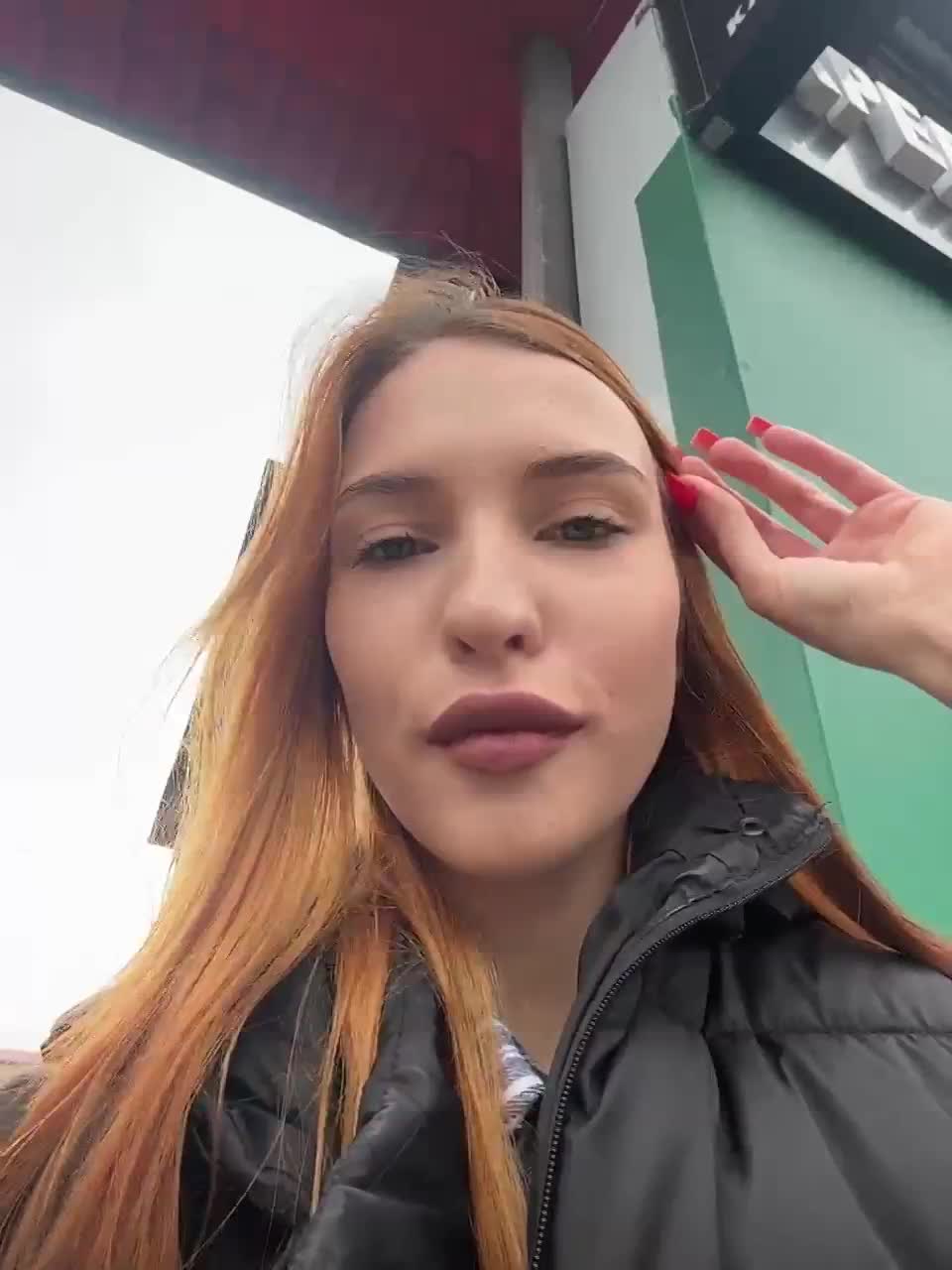 View or download file christi_candy on 2024-10-22 from bongacams