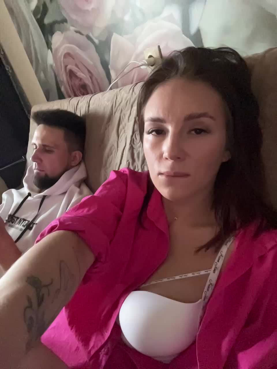 View or download file kaliss1599 on 2024-10-22 from bongacams