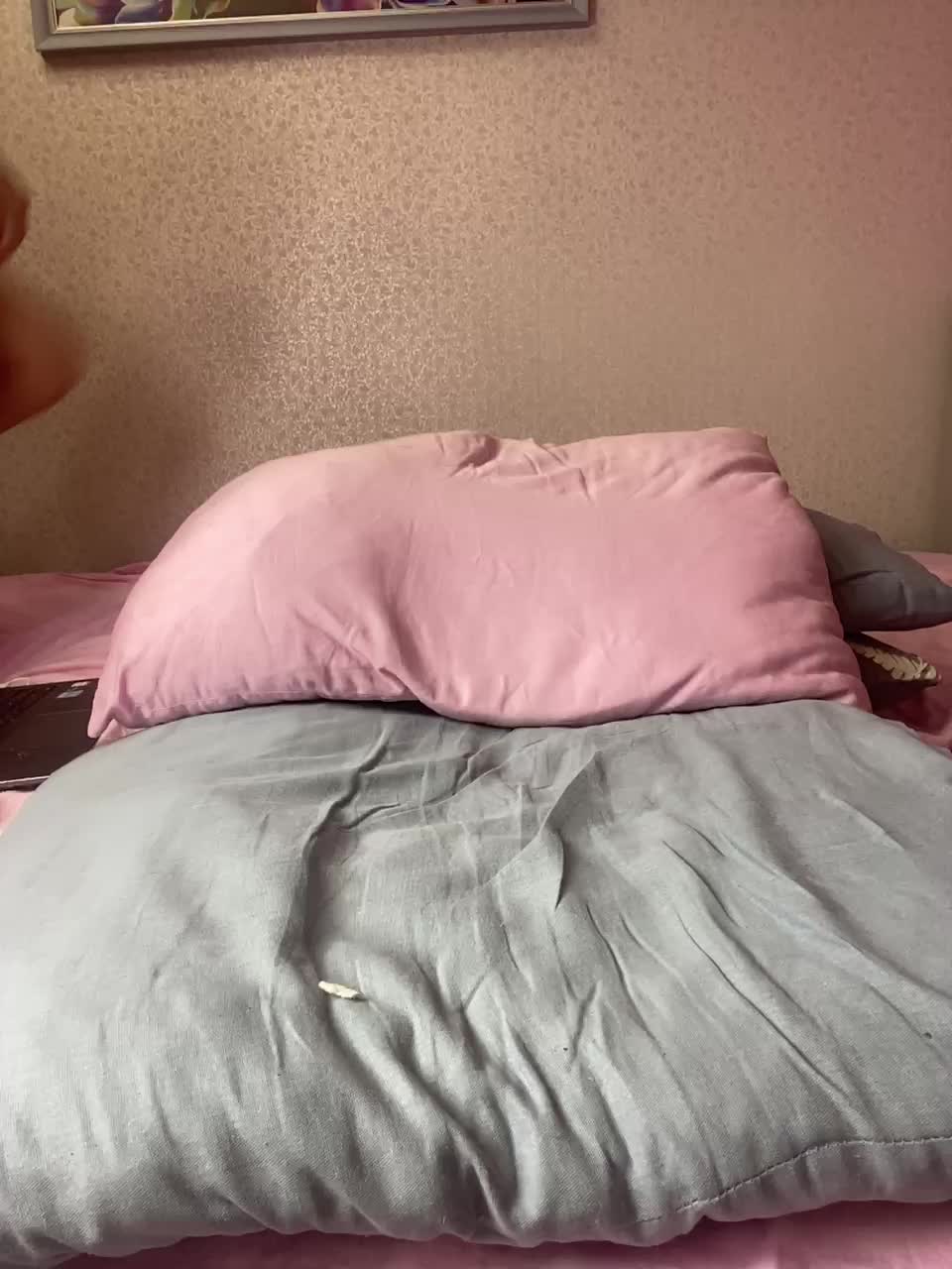 View or download file alisamaks on 2024-10-23 from bongacams