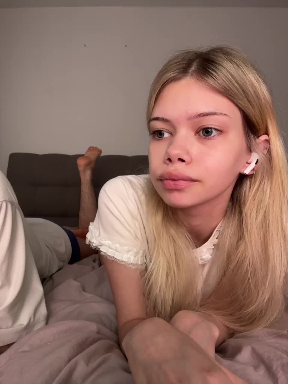 View or download file chansetolove on 2024-10-23 from bongacams