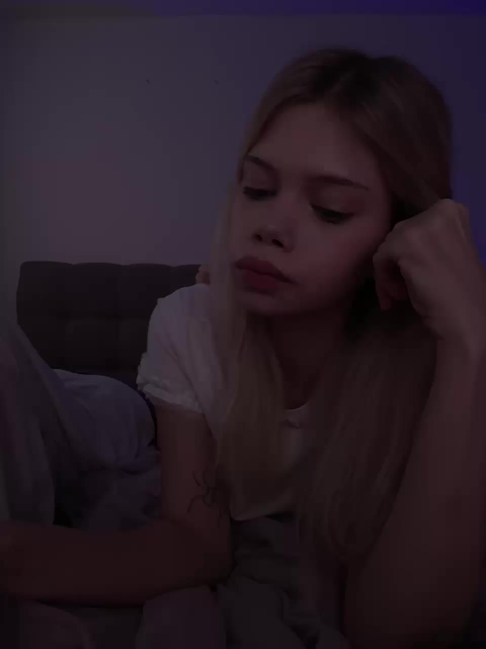 View or download file chansetolove on 2024-10-23 from bongacams