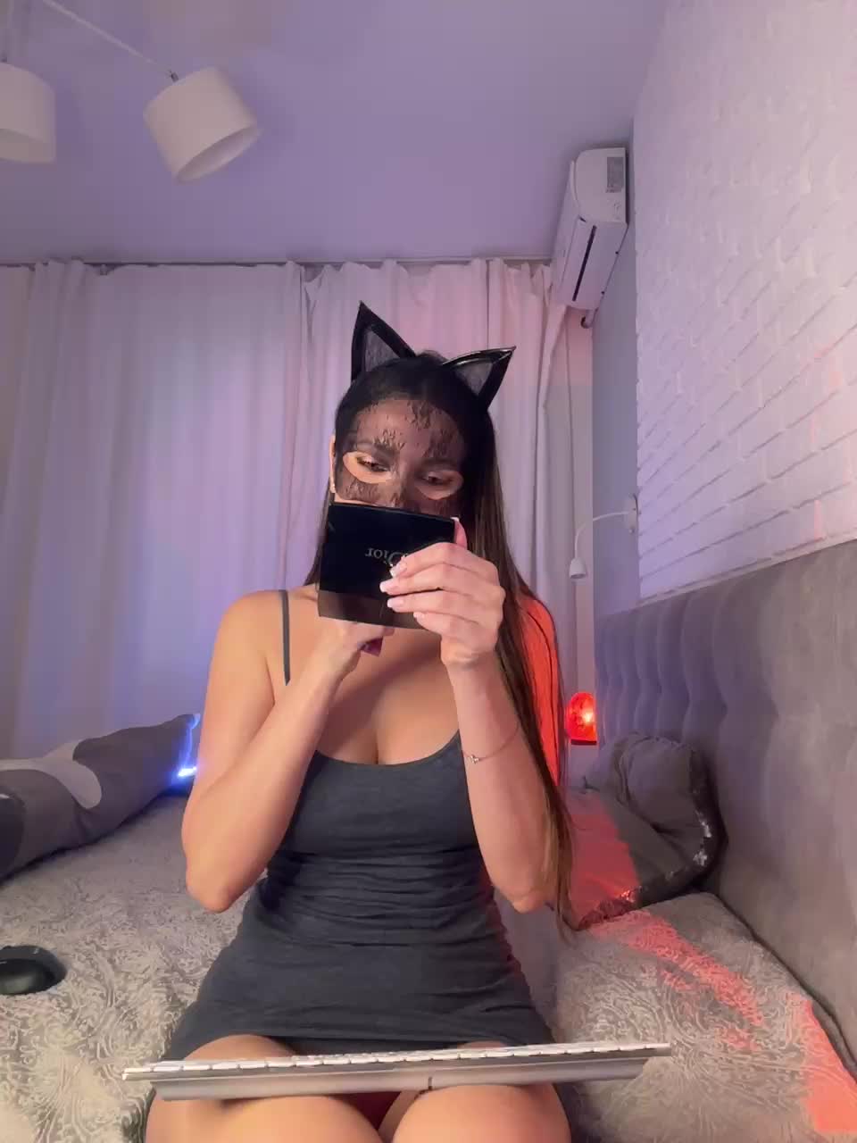 View or download file danabest on 2024-10-23 from bongacams