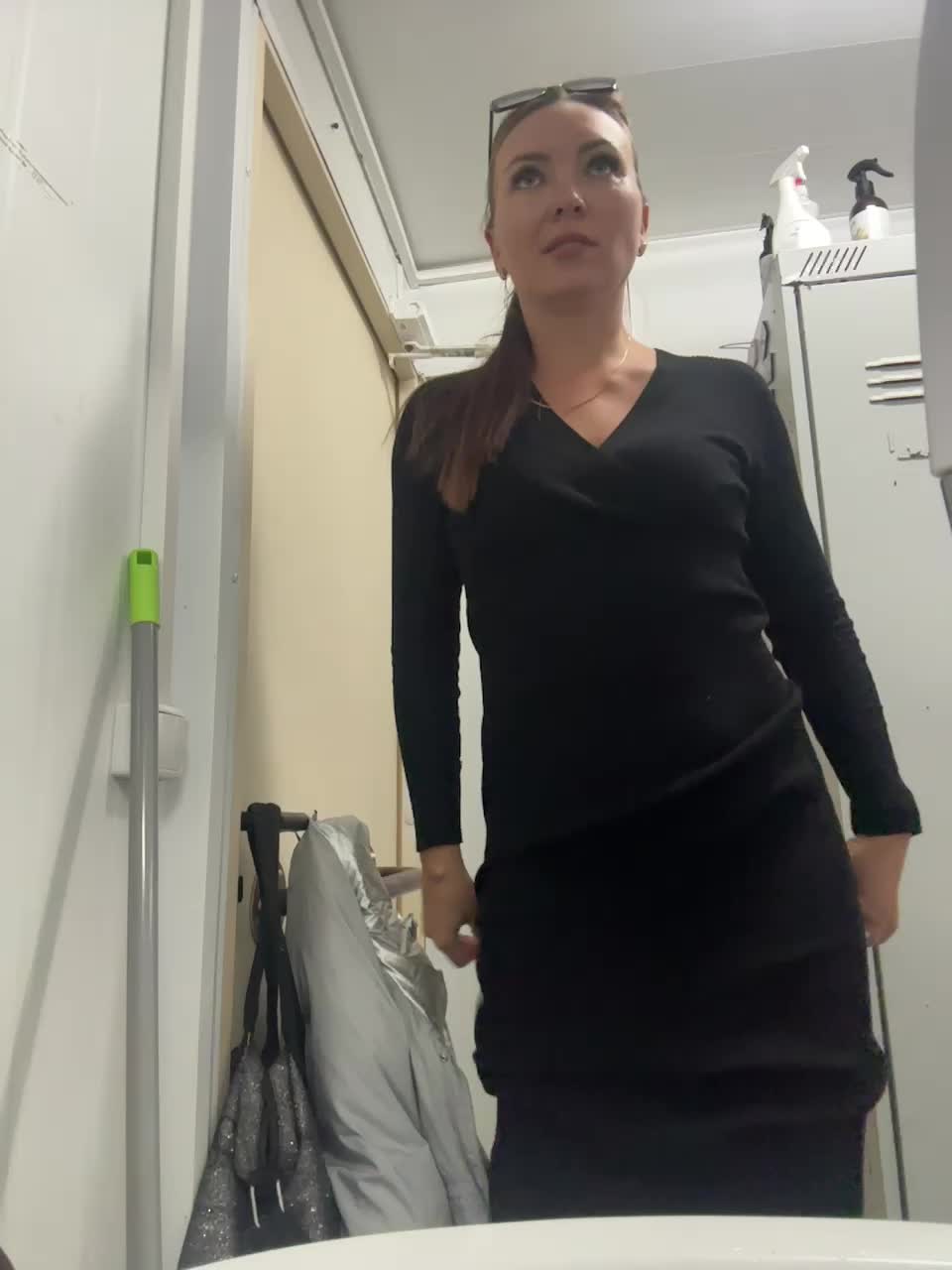 View or download file divora on 2024-10-23 from bongacams