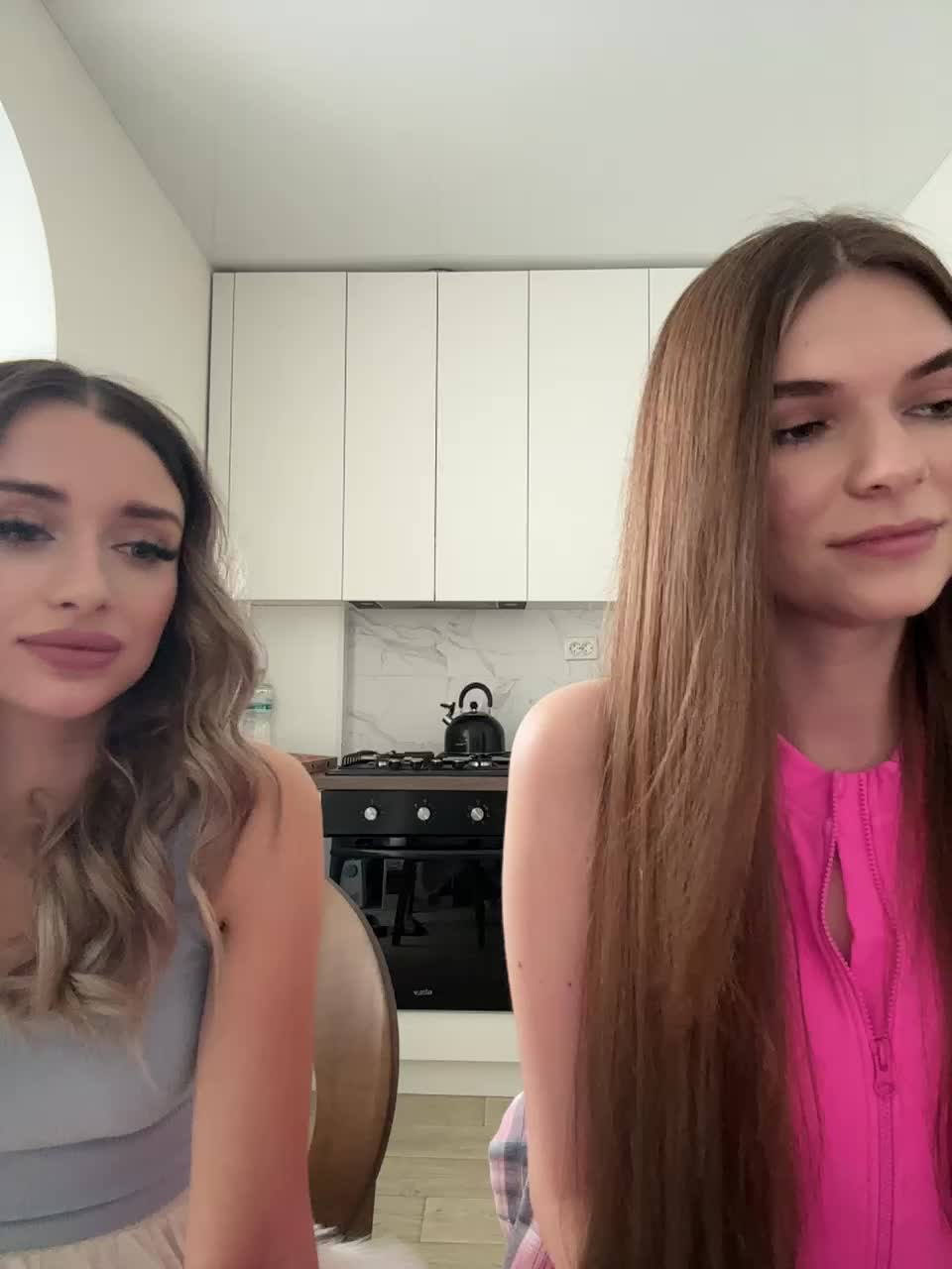 View or download file emilyandmira on 2024-10-23 from bongacams